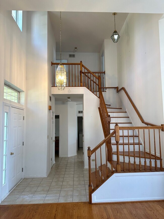 Building Photo - 1386 Almaden Ln