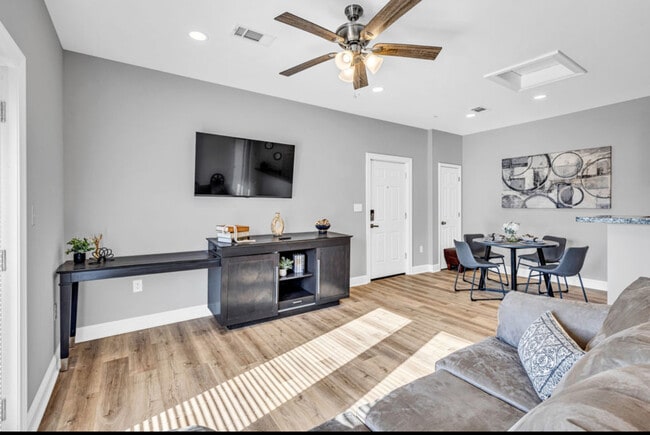 Building Photo - 12088 Lamey Brg Rd