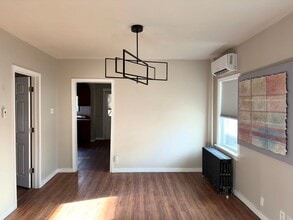 Building Photo - 38 Pine St