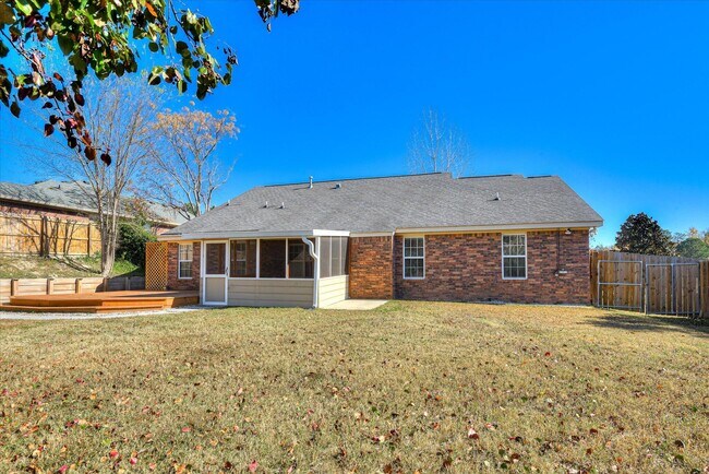 Building Photo - 703 Cannock Loop