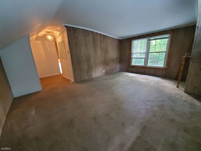 Building Photo - 3 br, 1.5 bath House - 115 Ridge Park Ave