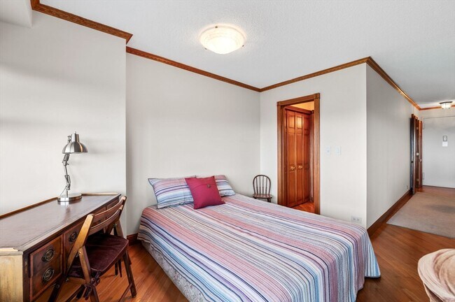 Building Photo - 151 Tremont St
