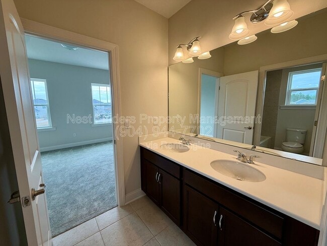 Building Photo - 194 Snowbell Ct