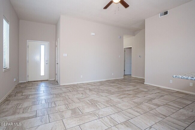 Building Photo - 11140 Catherine Slutter Ln