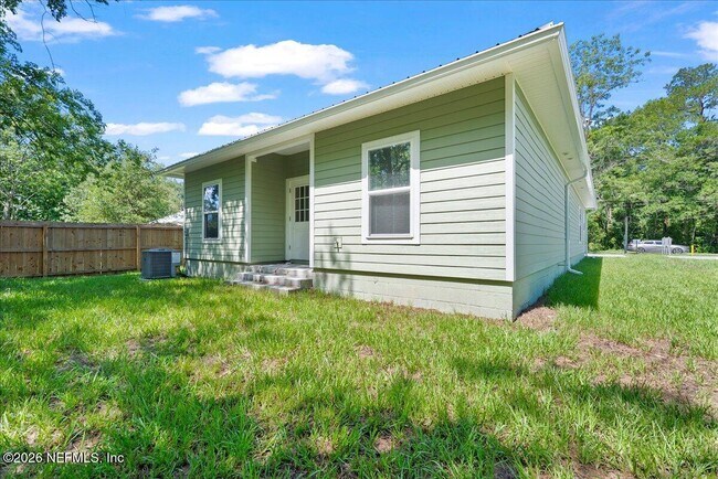 Building Photo - 3540 Datura St
