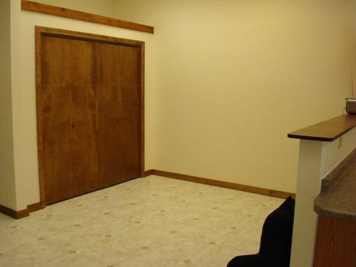 Dining room - 71 Center Rd