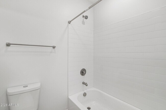 Building Photo - 3021 W Williams Dr