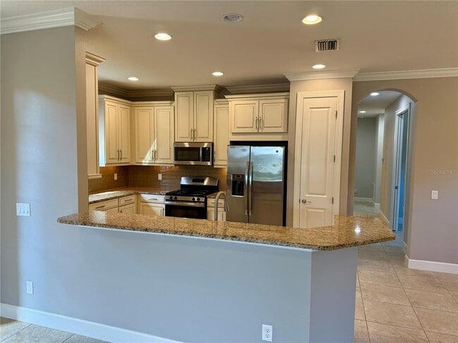 Building Photo - 8724 Bellussi Dr