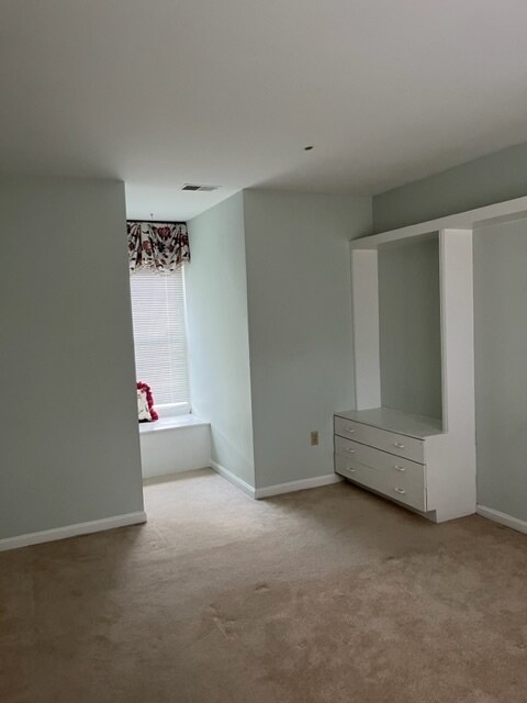 Building Photo - 3505 Cherryvale Dr