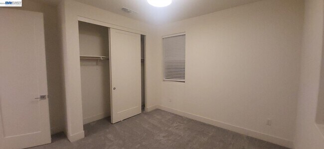 Building Photo - 6716 Anton St