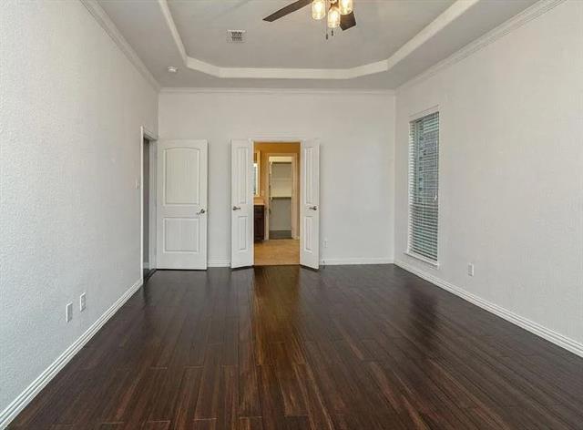 Building Photo - 2817 Pioneer Dr