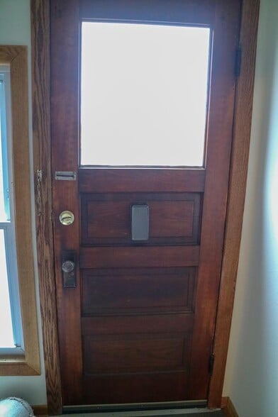 Building Photo - N64W24170 Main St