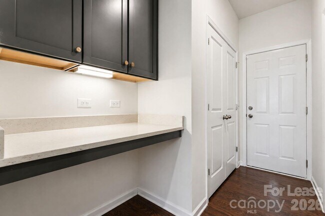 Building Photo - 9618 Kartey Ave NW