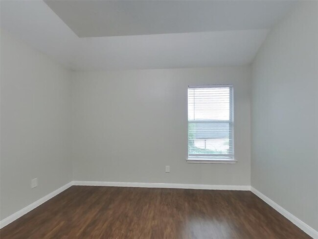 Building Photo - 21439 Palma Grove Way