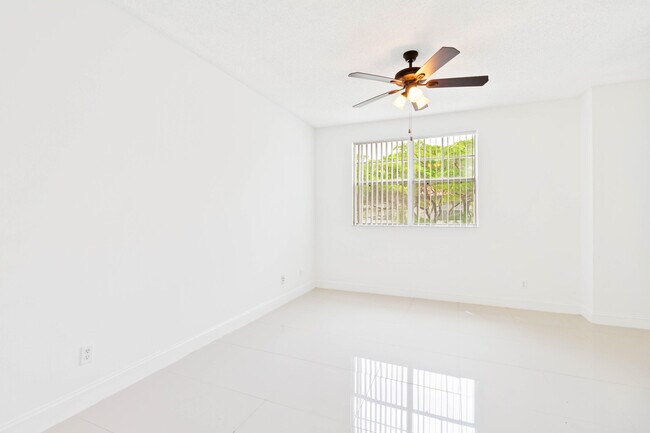 Building Photo - 20889 St Andrews Blvd