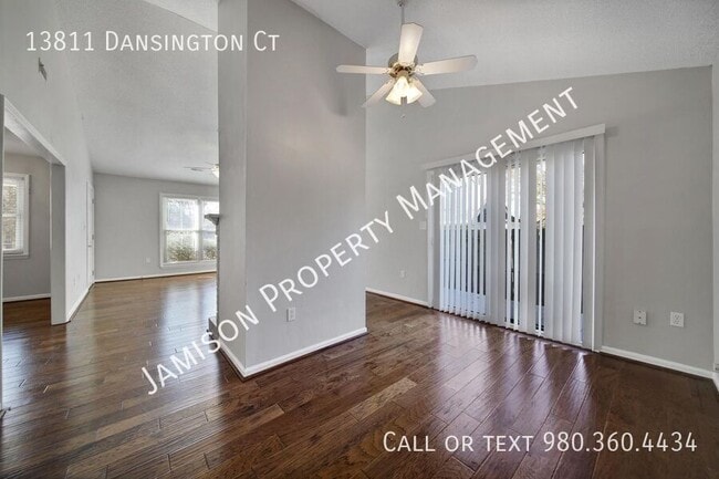 Building Photo - 13811 Dansington Ct