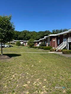 Building Photo - 30 Candlewood Lake Rd S