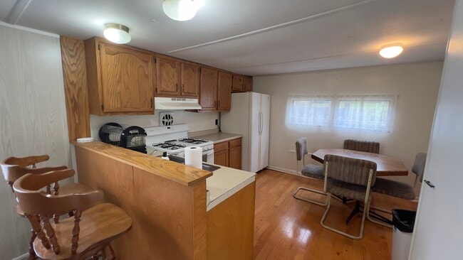 Building Photo - 2343 S Marion Ave