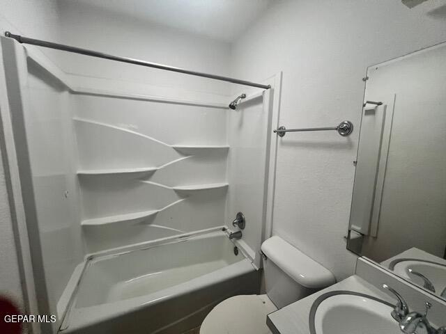 Building Photo - 1590 Hartsdale Dr