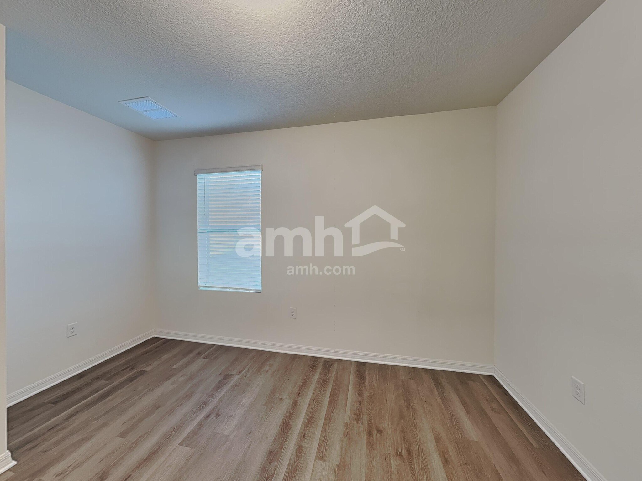 Building Photo - 10927 Carlton Fields Dr