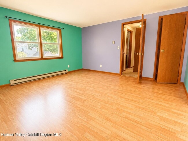 Building Photo - 4302 Genesee Dr