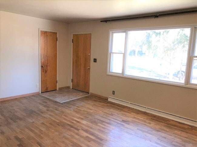 Building Photo - 2614 Silver Blvd