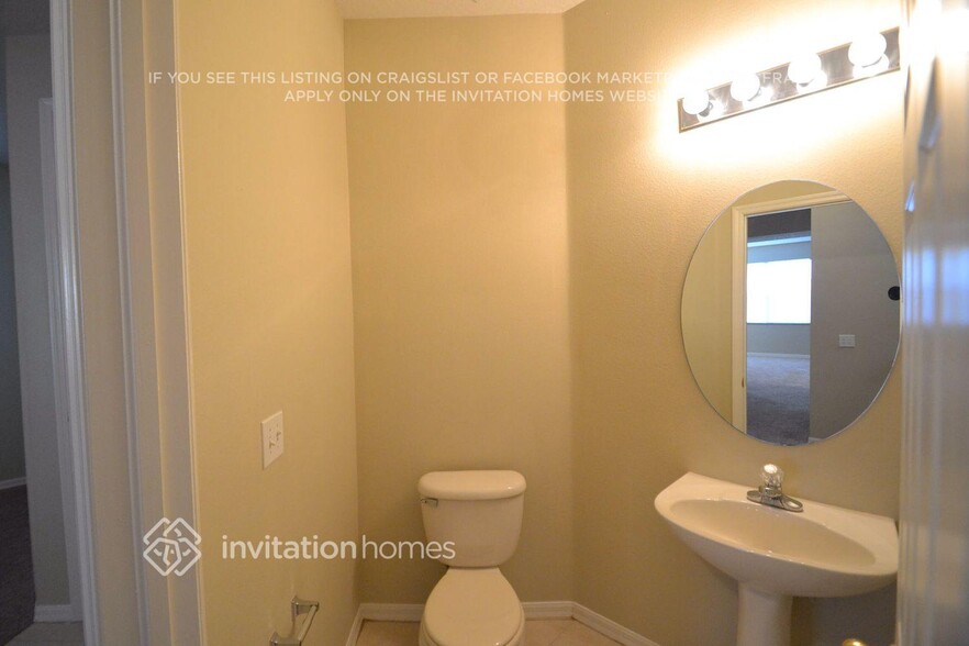 Building Photo - 2404 Spring Hollow Loop