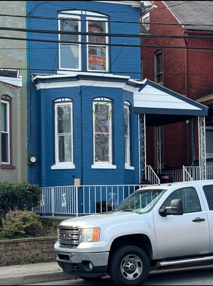 Building Photo - 520 N 3rd St