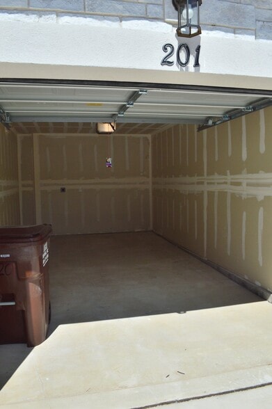 Building Photo - 12778 Pinnacle Peak Ln