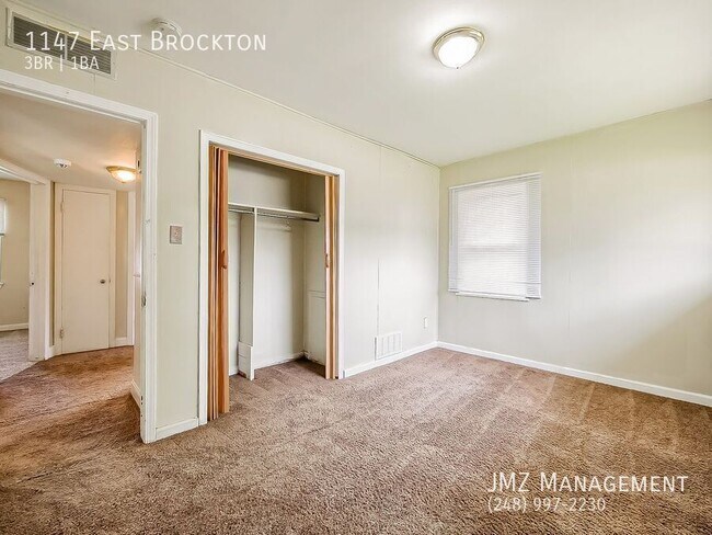 Building Photo - 1147 East Brockton-