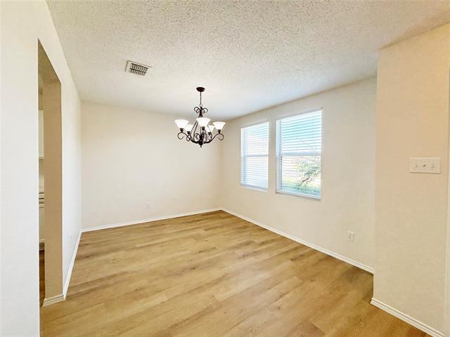 Building Photo - 1113 Annie Oakley Dr