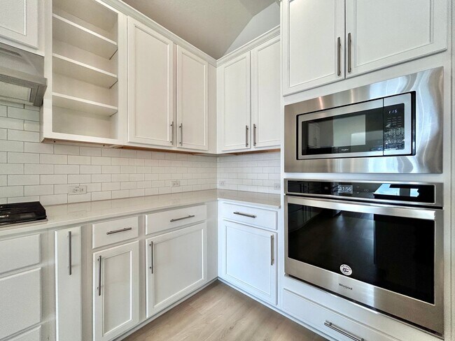 Building Photo - Welcome to Caliterra – Hill Country Luxury...