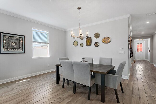 Building Photo - Newer Home in Wildlight!