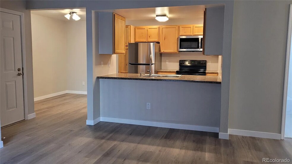 Building Photo - 10890 W Evans Ave