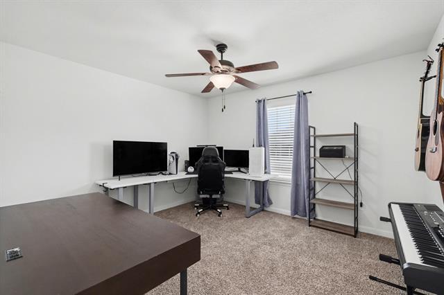 Building Photo - 706 Spur Ridge