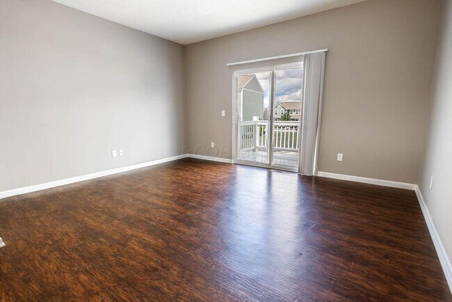 Building Photo - 5750 Hayden Run Blvd