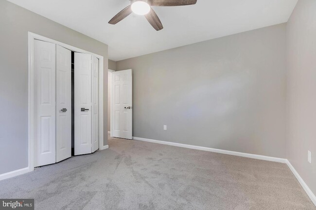 Building Photo - 16131 Parklawn Pl