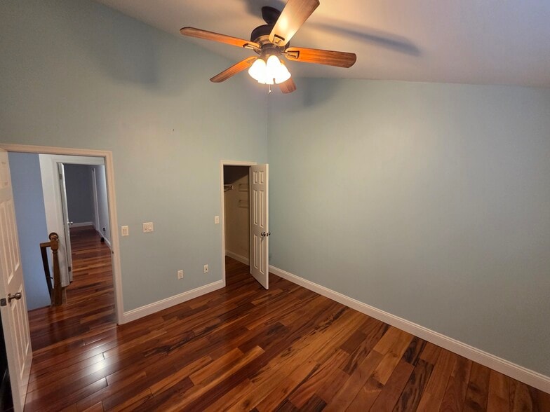 Room 2 - 115 Waltham Ct