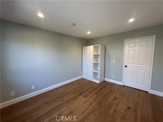 Building Photo - 13508 Moorpark St