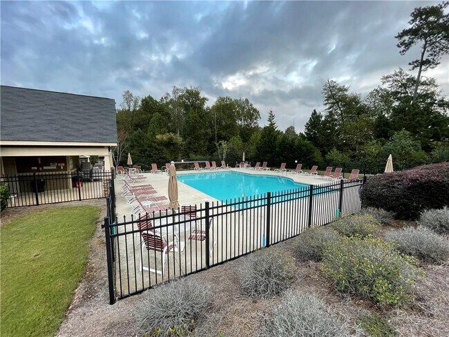 Building Photo - 5715 Bucknell Trace