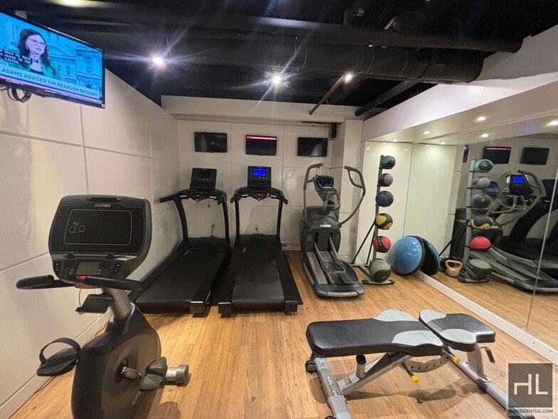 Building Photo - EAST 63 STREET