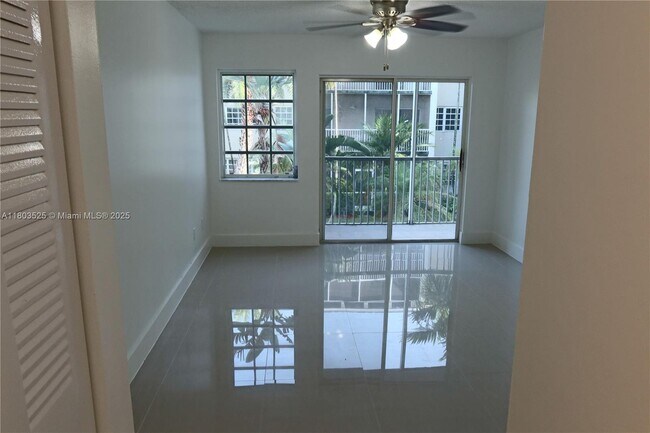 Building Photo - 21121 SW 85th Ave