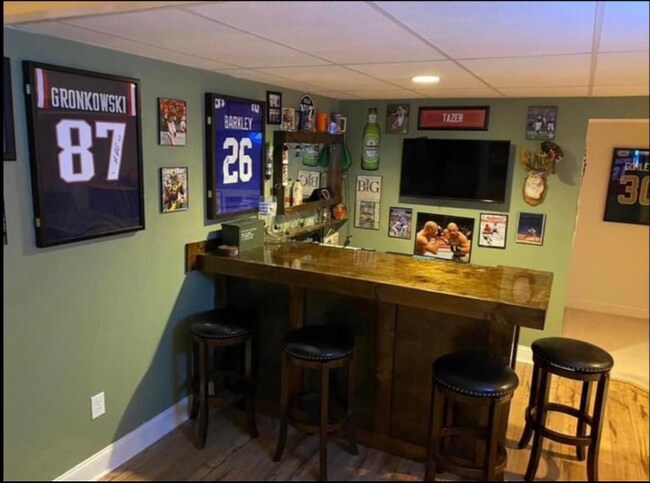 Building Photo - 255 Ryhill Dr