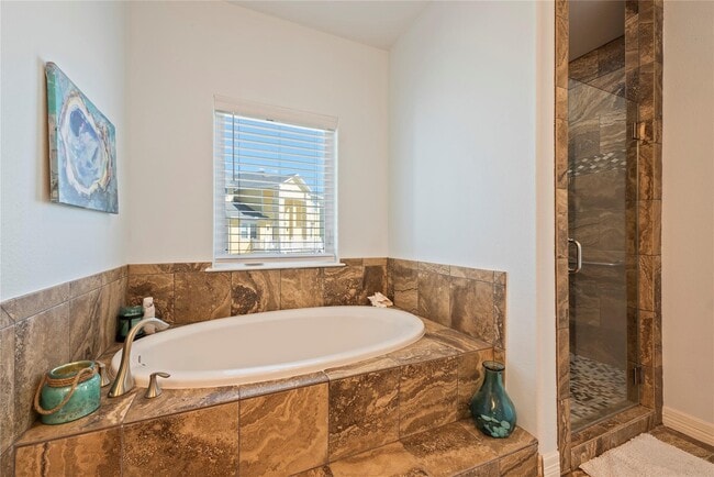 Building Photo - 1640 Windsong Way