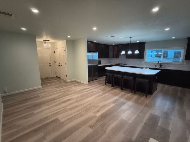 Building Photo - MUST SEE!!!!! Beautifully Remodeled Home in North Livermore!!!