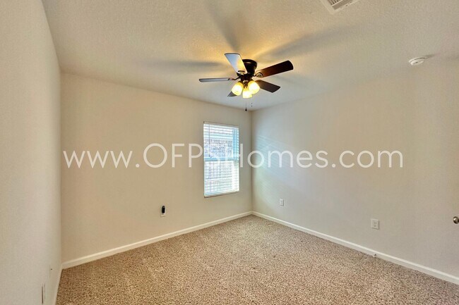 Building Photo - 2856 Patriot Ridge Dr