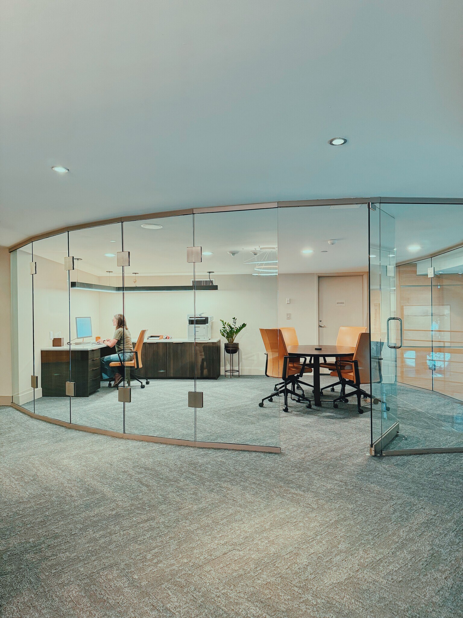 Business Center - 2033 2nd Ave