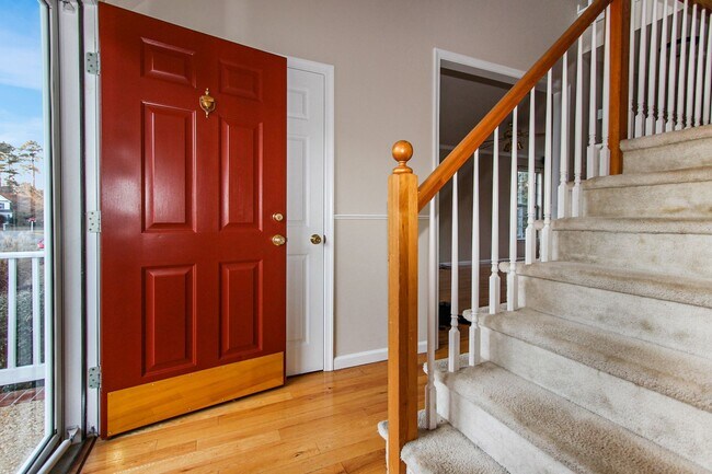 Building Photo - 3013 Mossy Creek Dr