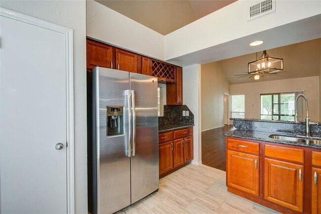 Building Photo - 4144 Greystone Way