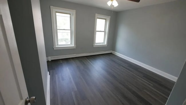 Building Photo - 58 Franklin St